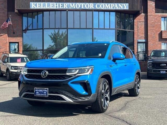 2022 Volkswagen Taos SEL 4Motion — photo 1 of 39