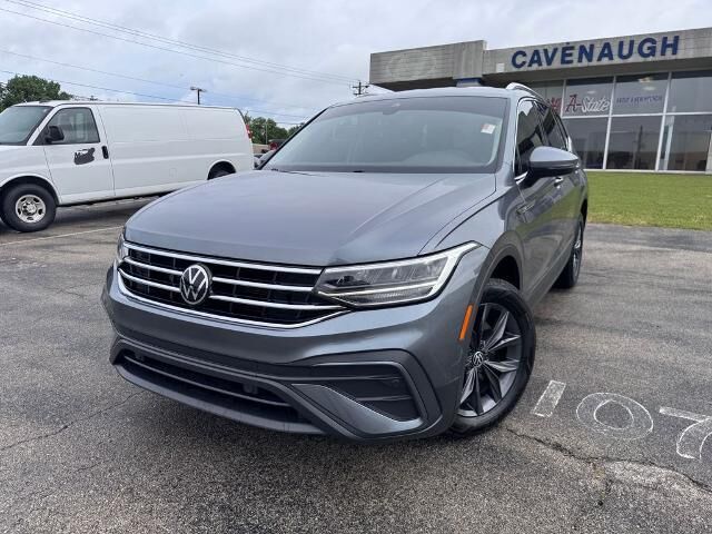 2023 Volkswagen Tiguan SE