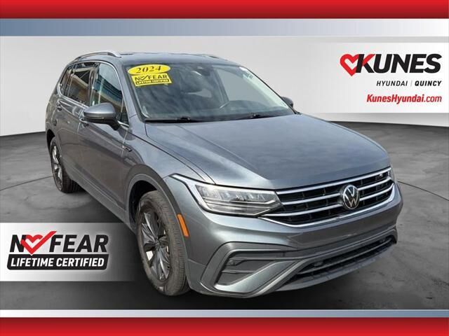2024 Volkswagen Tiguan SE — photo 1 of 11