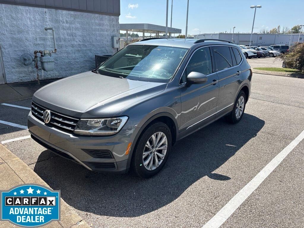 2018 Volkswagen Tiguan 2.0T SE — photo 1 of 2