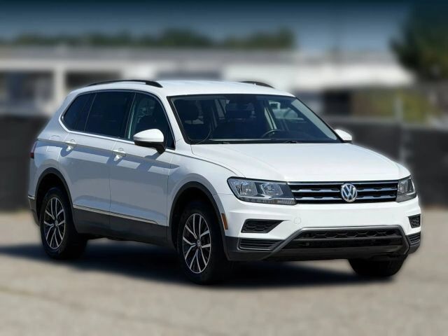 2020 Volkswagen Tiguan SE Sport Utility 4D