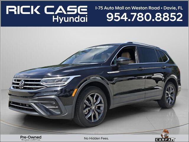 2023 Volkswagen Tiguan SE — photo 1 of 12