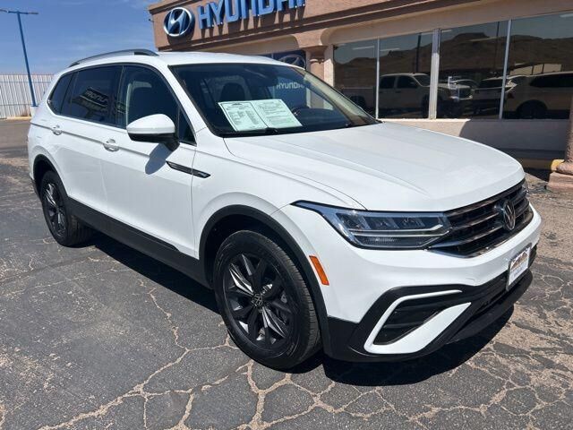 2024 Volkswagen Tiguan SE
