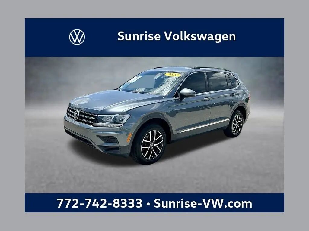 2021 Volkswagen Tiguan SE — photo 1 of 27