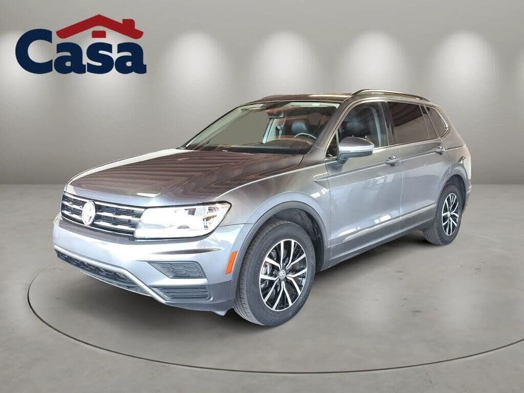 2021 Volkswagen Tiguan SE — photo 1 of 22