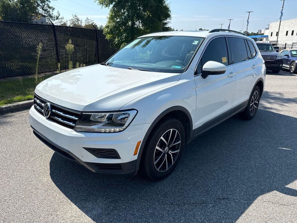 2021 Volkswagen Tiguan SE — photo 1 of 7