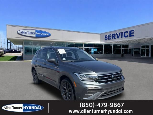 2023 Volkswagen Tiguan SE