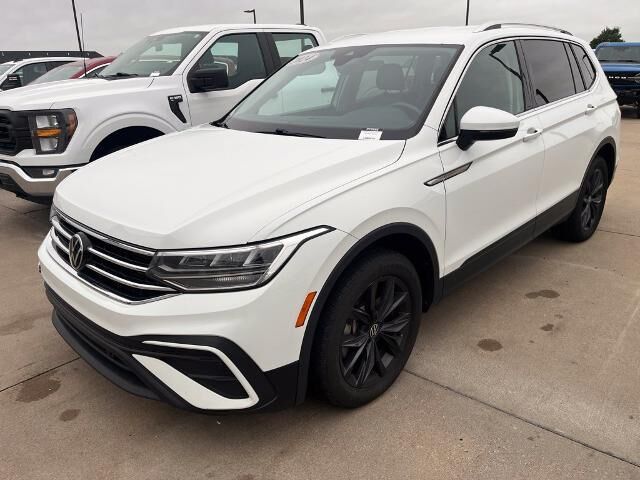 2024 Volkswagen Tiguan SE