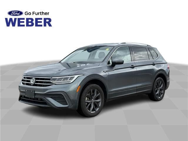 2024 Volkswagen Tiguan SE — photo 1 of 39