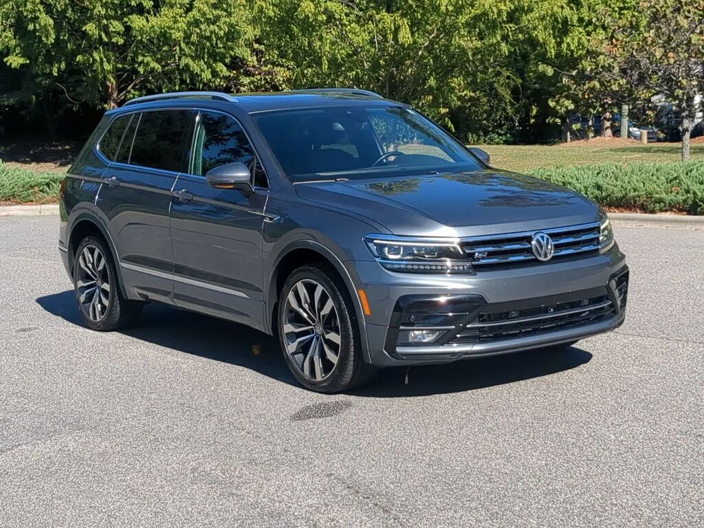 2020 Volkswagen Tiguan SEL Premium R-Line 4Motion — photo 1 of 13
