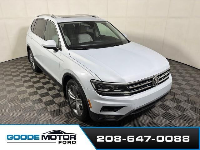 2018 Volkswagen Tiguan 2.0T SEL Premium 4Motion — photo 1 of 52