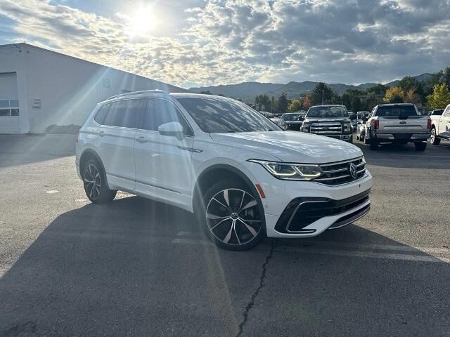 2022 Volkswagen Tiguan SEL R-Line 4Motion
