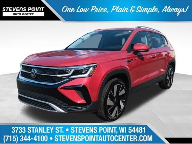 2024 Volkswagen Taos SEL 4Motion — photo 1 of 11