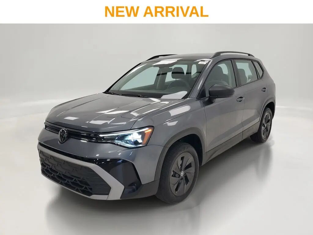 2025 Volkswagen Taos S — photo 1 of 27
