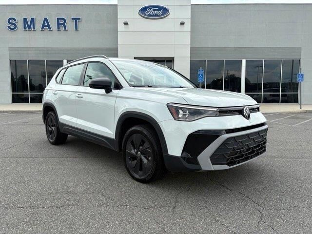 2025 Volkswagen Taos S