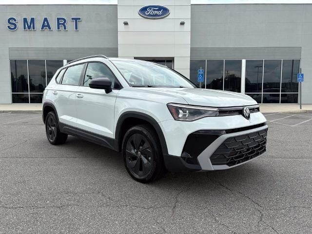 2025 Volkswagen Taos S