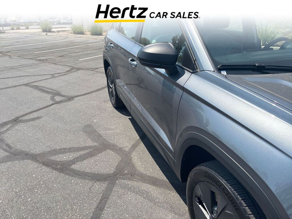 2026 Volkswagen Taos S — photo 1 of 13
