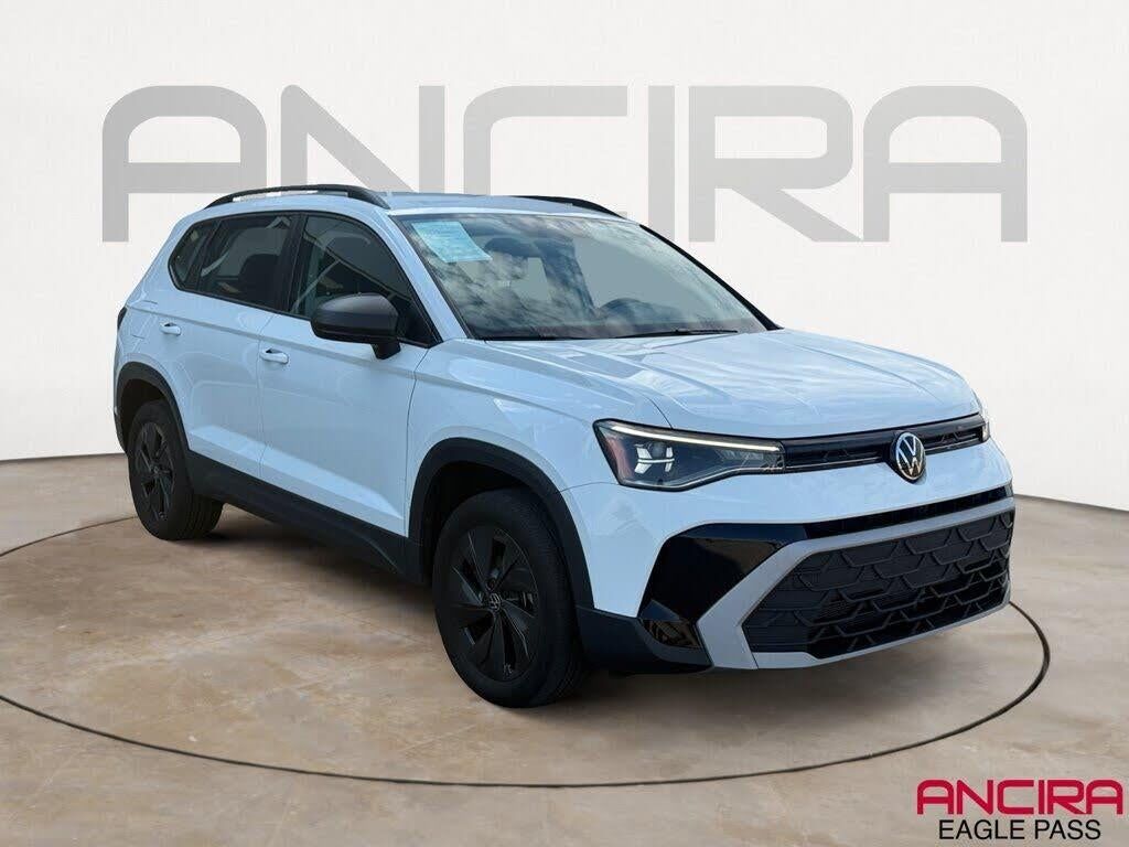 2025 Volkswagen Taos S — photo 1 of 1
