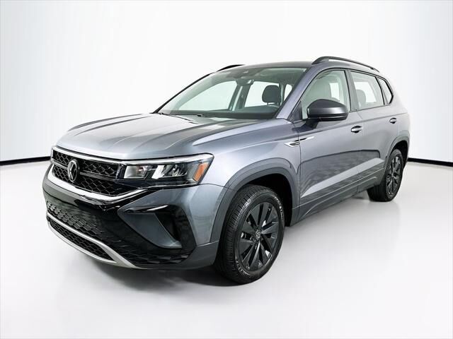 2024 Volkswagen Taos S — photo 1 of 14