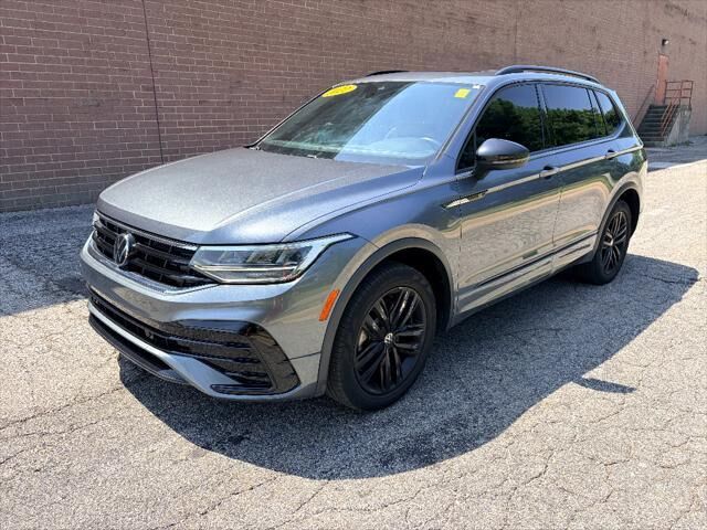 2022 Volkswagen Tiguan SE R-Line Black 4Motion