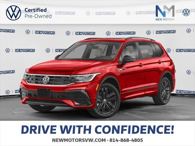 2024 Volkswagen Tiguan SE R-Line Black 4Motion — photo 1 of 10