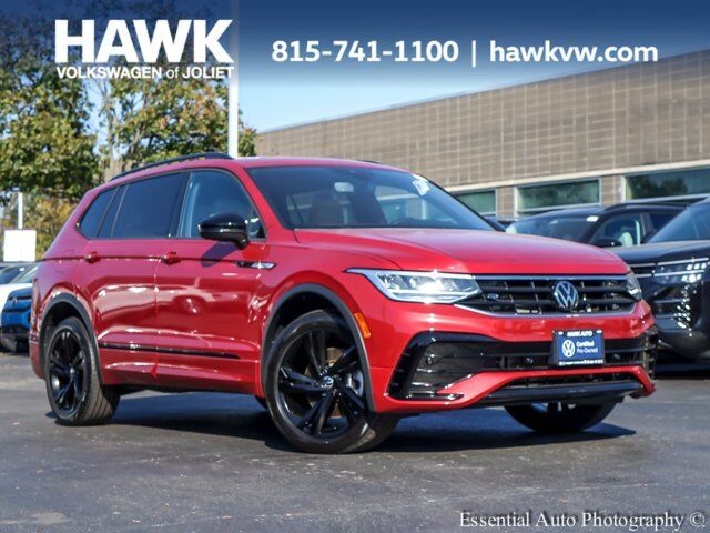 2024 Volkswagen Tiguan SE R-Line Black