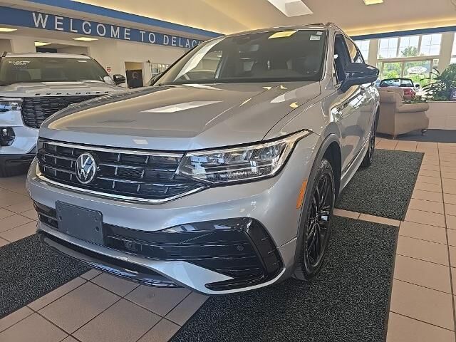 2022 Volkswagen Tiguan SE R-Line Black 4Motion