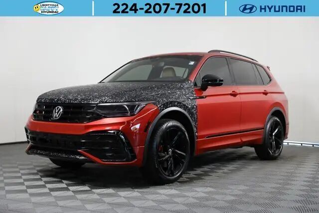 2024 Volkswagen Tiguan SE R-Line Black 4Motion — photo 1 of 24