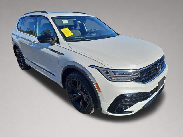 2024 Volkswagen Tiguan SE R-Line Black