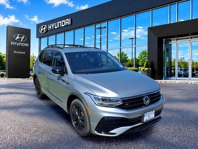 2022 Volkswagen Tiguan SE R-Line Black 4Motion