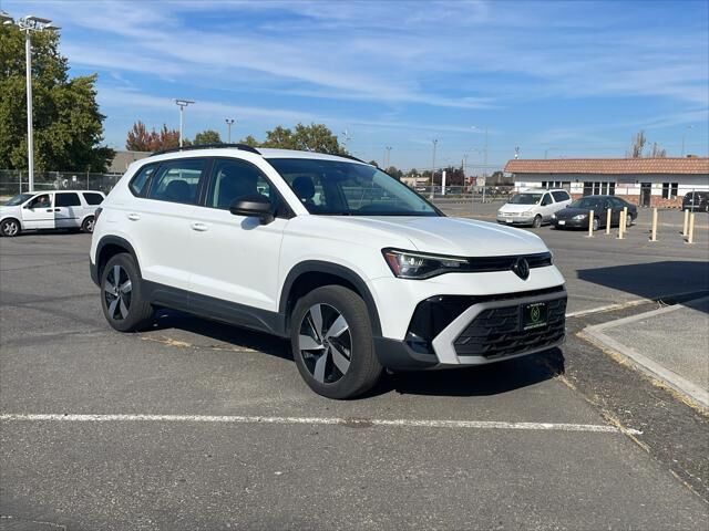 2025 Volkswagen Taos S 4Motion