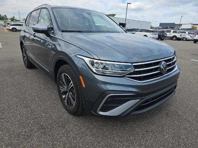 2024 Volkswagen Tiguan Wolfsburg Edition 4Motion — photo 1 of 26