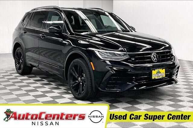 2023 Volkswagen Tiguan SE R-Line Black