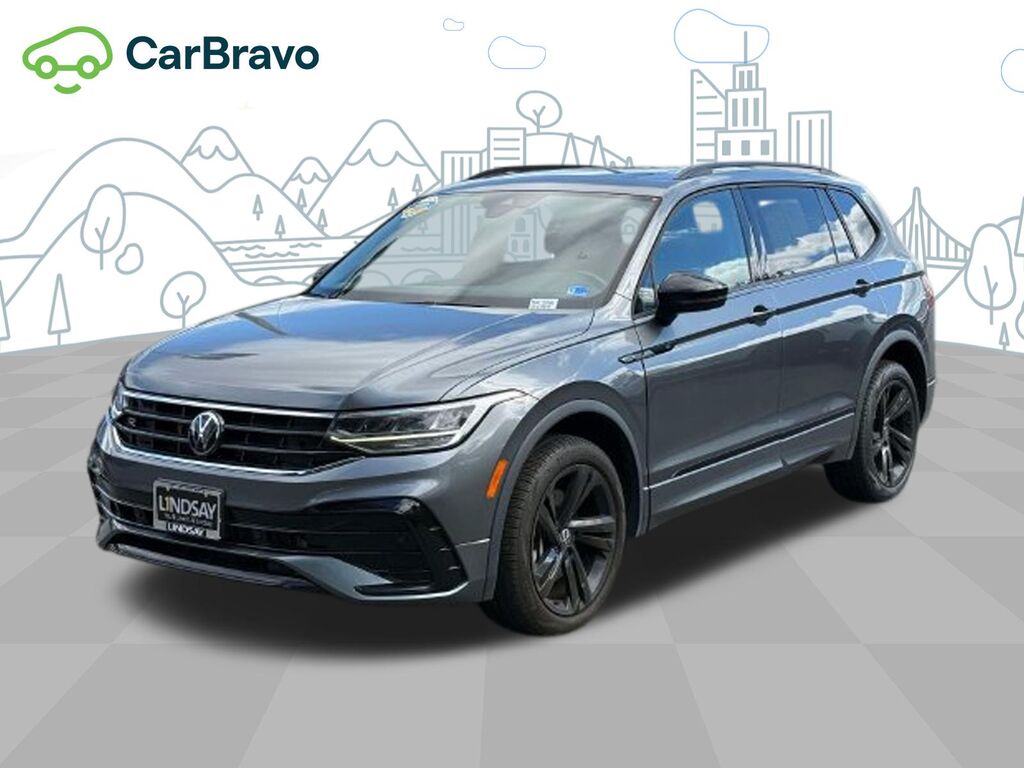 2023 Volkswagen Tiguan 2.0T SE R-Line Black — photo 1 of 7
