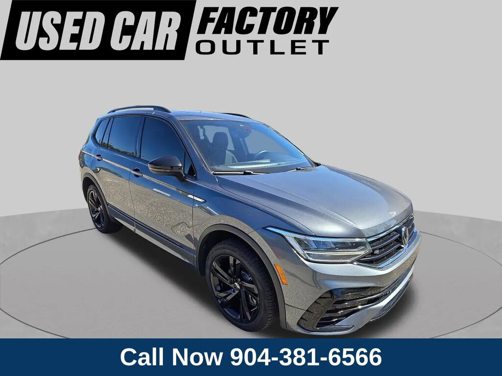 2024 Volkswagen Tiguan SE R-Line Black — photo 1 of 13