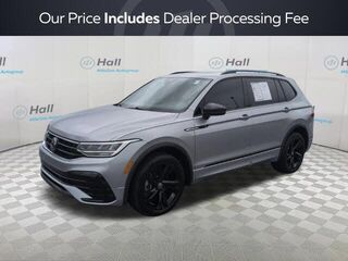 2023 Volkswagen Tiguan SE R-Line Black