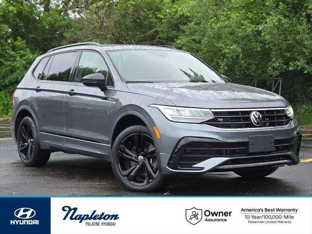 2023 Volkswagen Tiguan SE R-Line Black