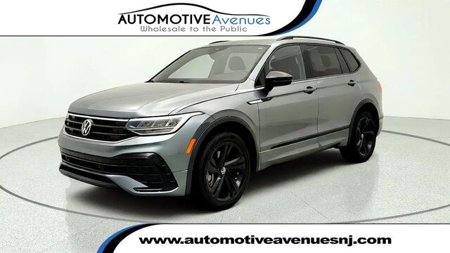2023 Volkswagen Tiguan SE R-Line Black