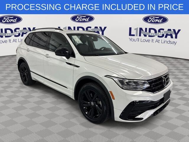2023 Volkswagen Tiguan SE R-Line Black