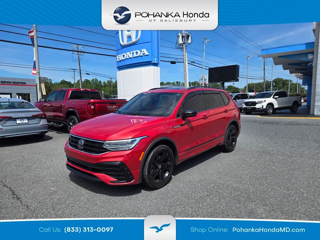 2024 Volkswagen Tiguan 2.0T SE R-Line Black — photo 1 of 11