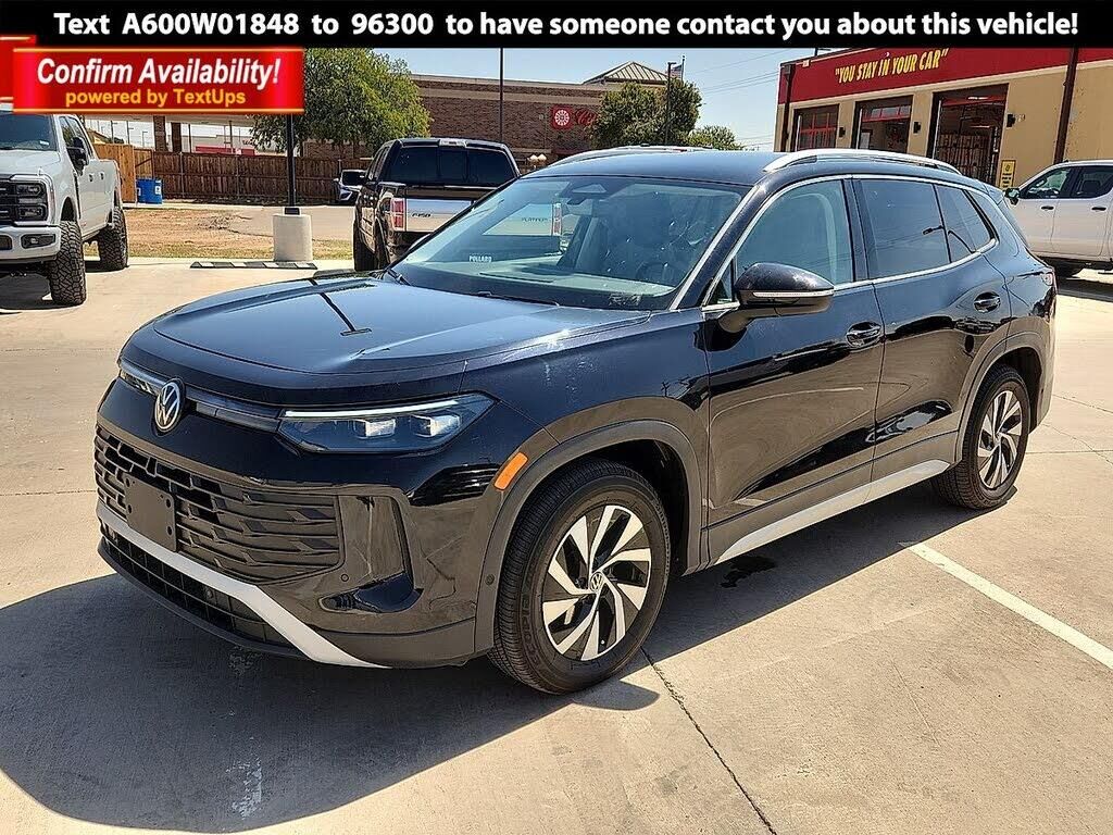 2025 Volkswagen Tiguan S — photo 1 of 1