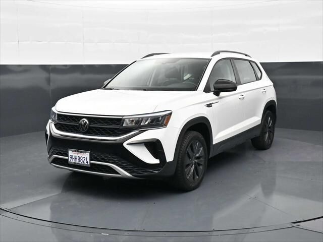 2023 Volkswagen Taos S — photo 1 of 26