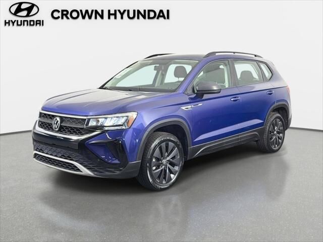 2022 Volkswagen Taos S — photo 1 of 13