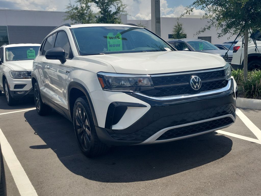 2023 Volkswagen Taos 1.5T S — photo 1 of 13