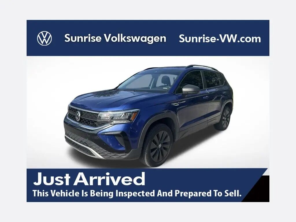 2022 Volkswagen Taos S — photo 1 of 27