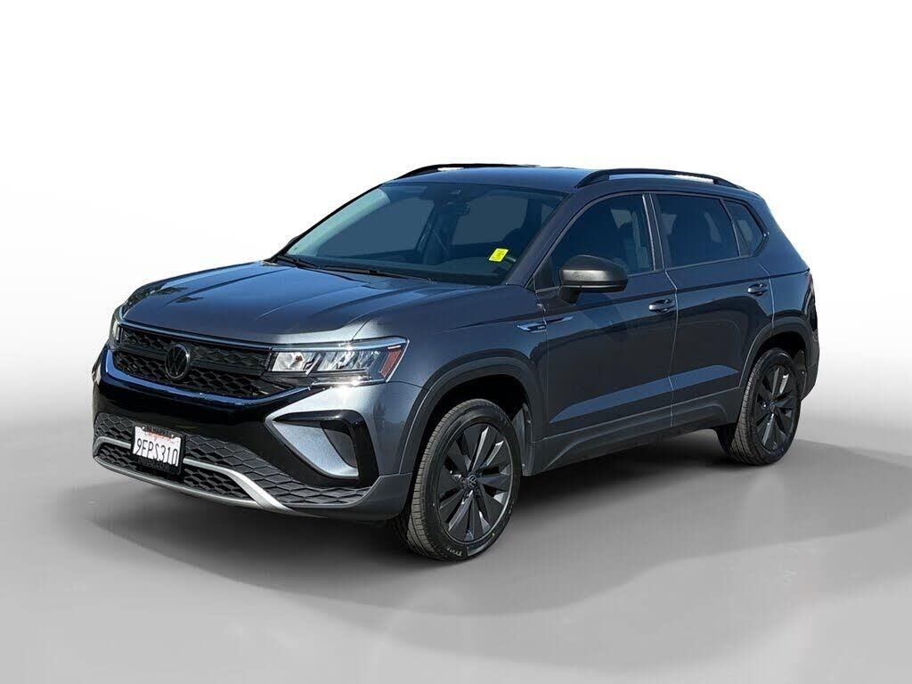 2023 Volkswagen Taos S — photo 1 of 1