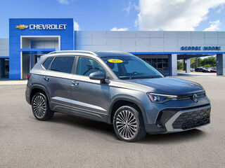 2025 Volkswagen Taos SE