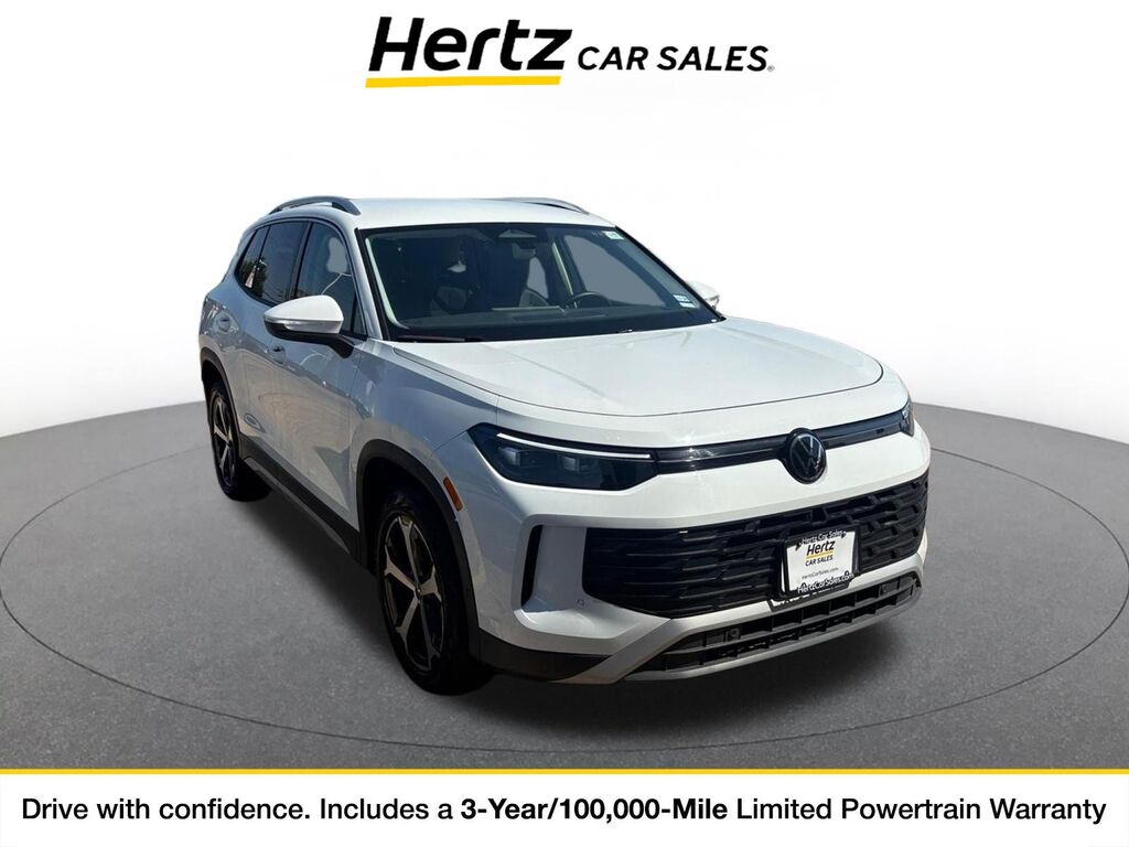 2026 Volkswagen Tiguan SE — photo 1 of 11