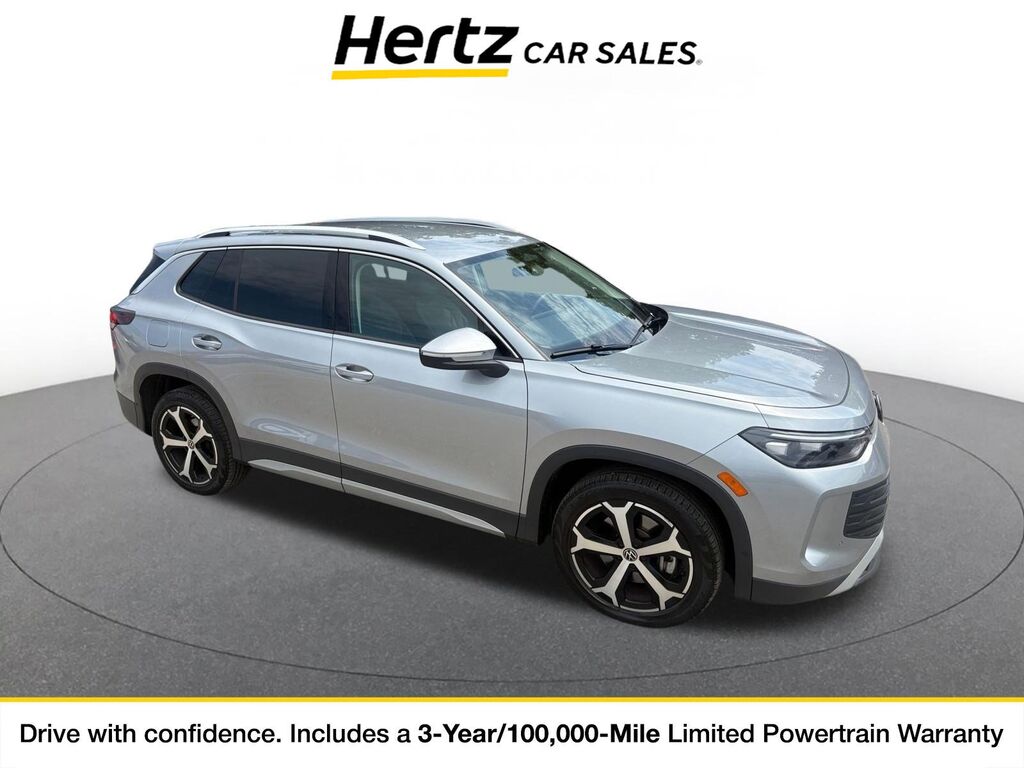 2026 Volkswagen Tiguan SE — photo 1 of 11