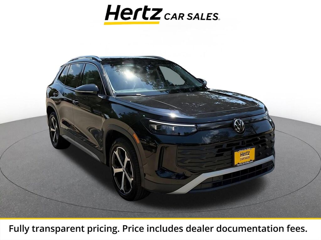 2026 Volkswagen Tiguan SE — photo 1 of 13